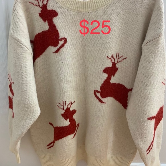 Christmas Sweater - Picture 1 of 2